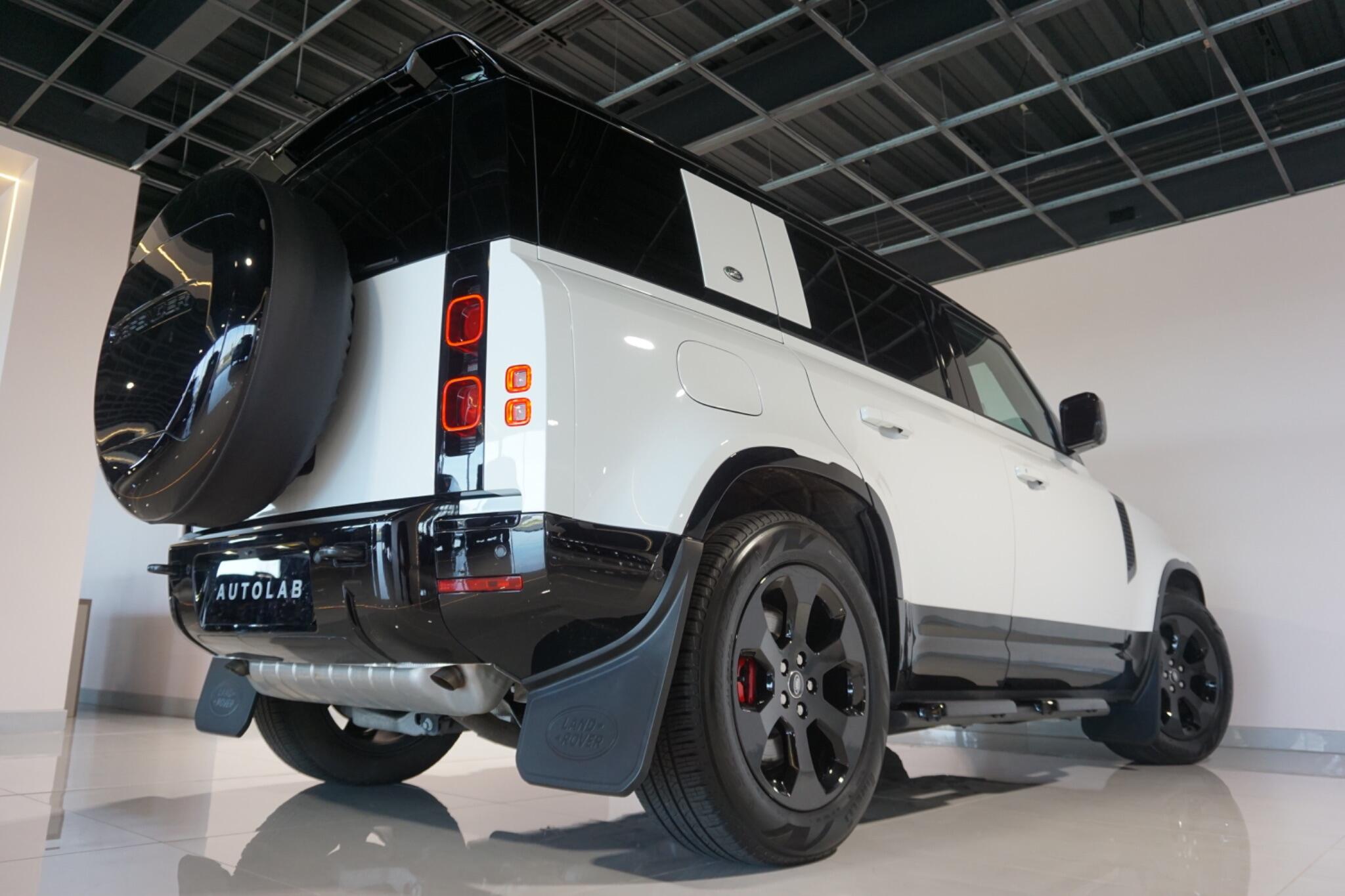 Land Rover Defender 110 2.0 P400e 15.4kWh X-Dynamic HSE SUV 5dr Petrol Plug-in Hybrid Auto 4WD Euro 6 (s/s) (404 ps)